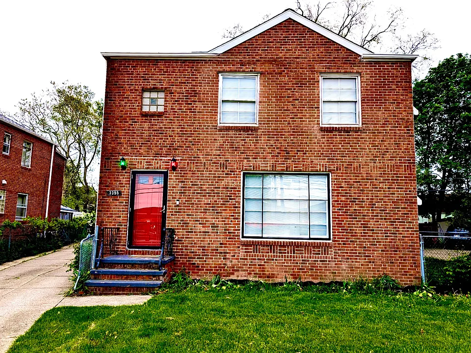 3355 Warren Rd