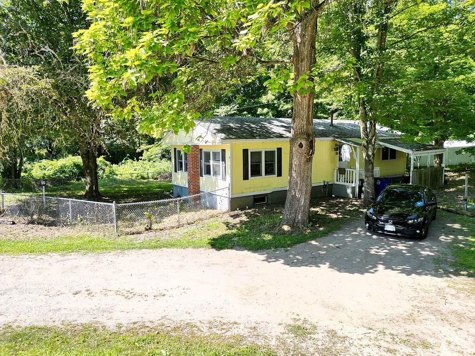 1st image of 14 Pleasant Street