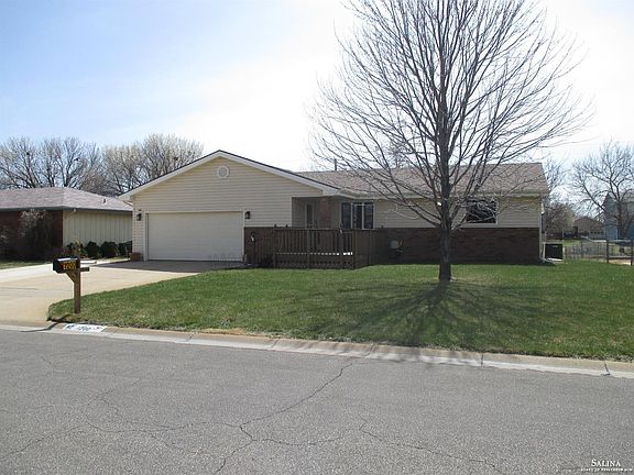 2nd image of 1200 E Beloit Ave