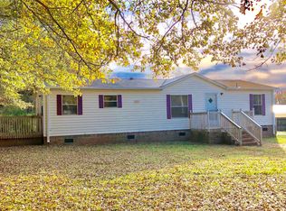 546 Crest Dr, Easley, SC 29640