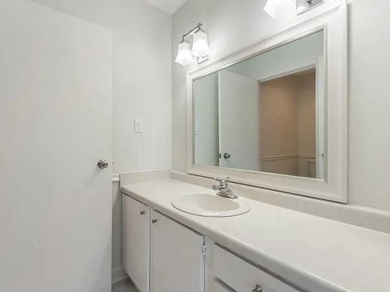 98 Valley Forge Dr — Photo 17