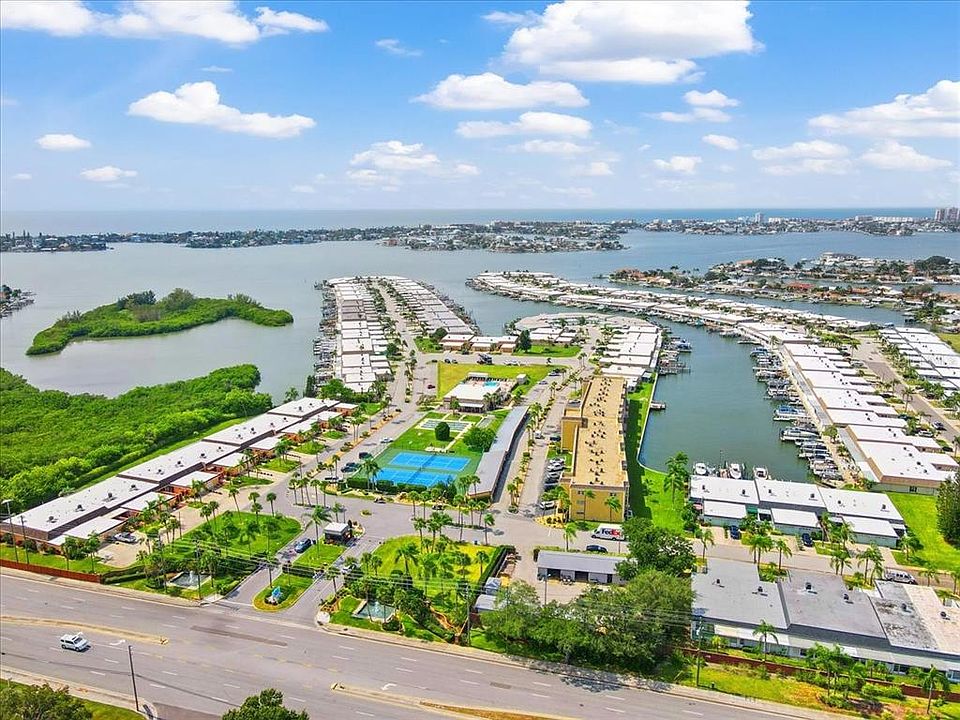 1 Boca Ciega Point Blvd APT 310, Saint Petersburg, FL 33708 MLS 