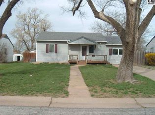 1013 Larimer St, Pratt, KS 67124