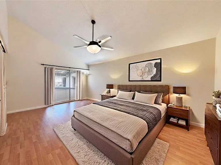 12036 Camino Valencia — Photo 7