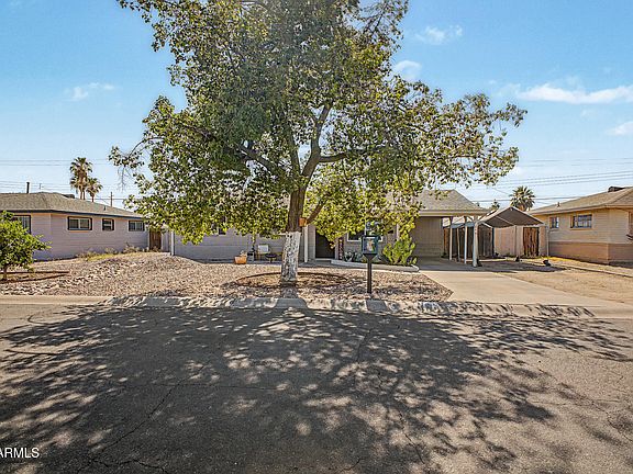 3rd image of 7040 N 22nd Drive