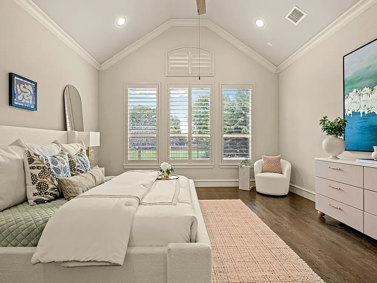 812 Lake Carillon Ln — Photo 14