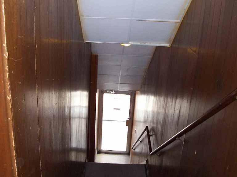222 E Coolbaugh St #1 — Photo 2