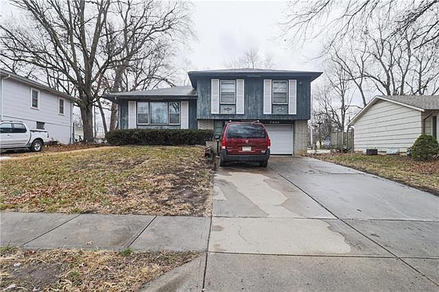 1st image of 7900 E 91st Ter