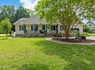 1203 Stacie Dr, Elizabeth City, NC 27909