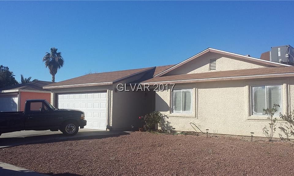 1st image of 219 Lyra Ln