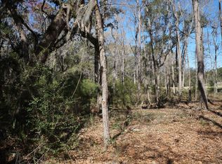 27 Marsh Dr, Hilton Head Island, SC 29928
