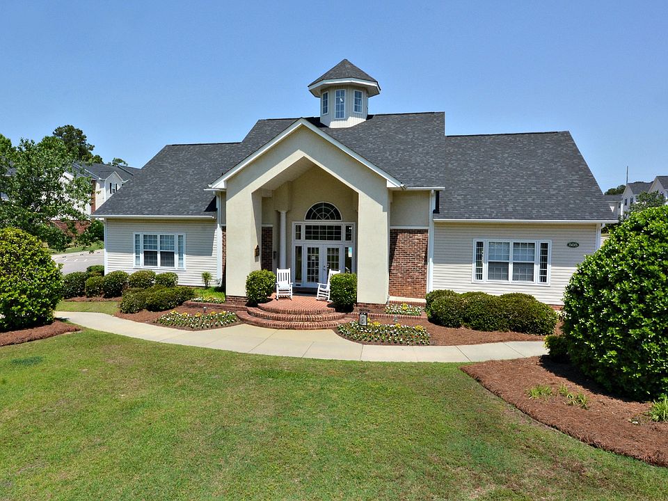 2nd image of 520 Regency Dr Unit 302