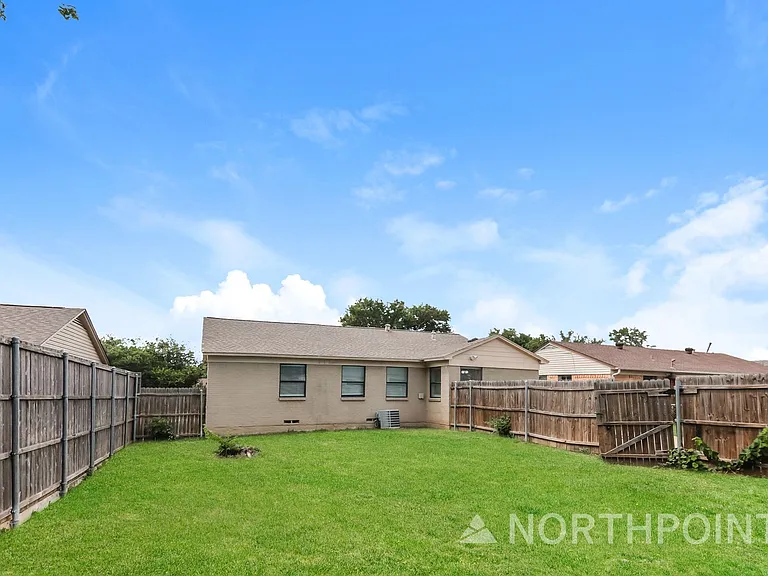9946 Bowman Blvd — Photo 15