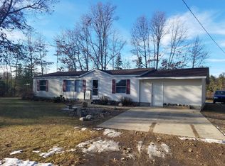 6182 Syers Rd, Holton, MI 49425