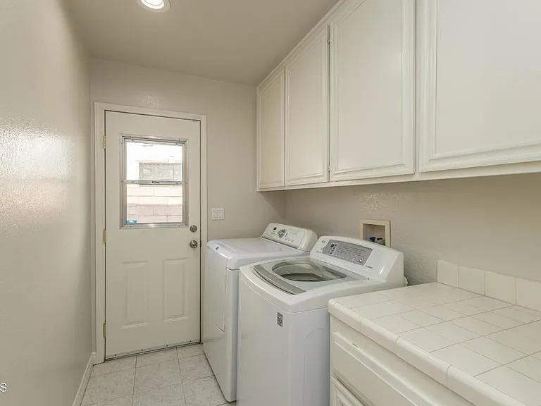 1212 Arno Dr — Photo 41