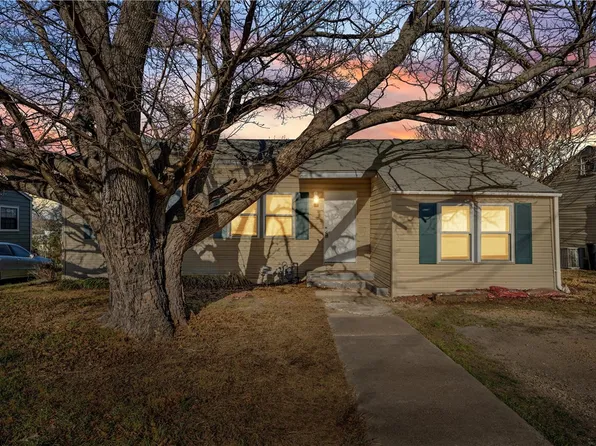 4323 Memorial Dr, Waco, TX 76711