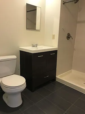 Rented by R New York | media 17