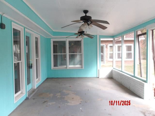 2nd image of 285 Grove Rd