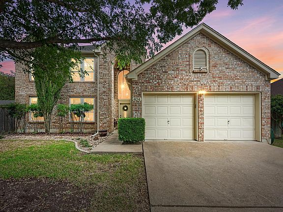 2nd image of 404 Cripple Creek Rd