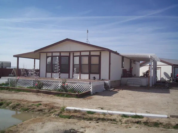 1658 Fall Ct, Rosamond, CA 93560