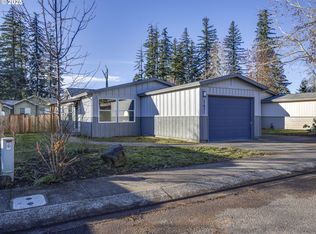 17821 SE Sue Ln, Sandy, OR 97055