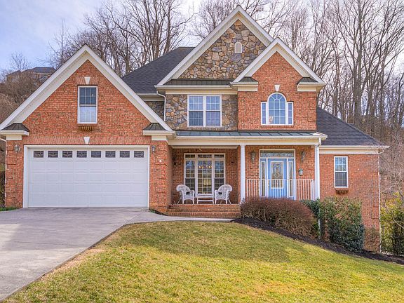 3rd image of 7017 Doral Dr
