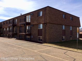 1678 Prairie Ave APT 7, Dickinson, ND 58601