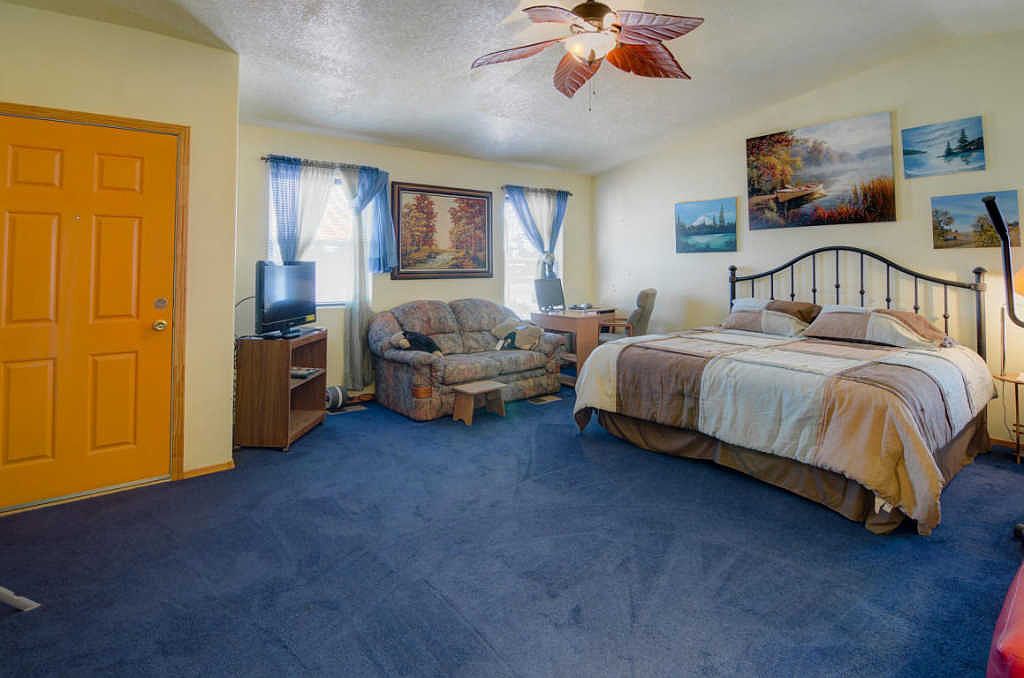 1311 S Main St, Belen, NM 87002 Zillow