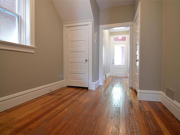 4th image of 3735 Virginia Ave
