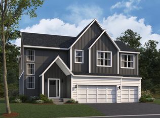 8109 Haywood Dr, Lino Lakes, MN 55014