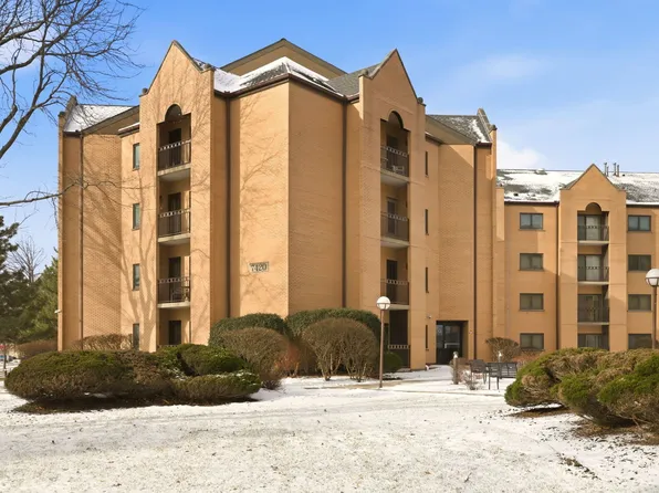 7420 W Lawrence Ave Unit 212, Harwood Heights, IL 60706