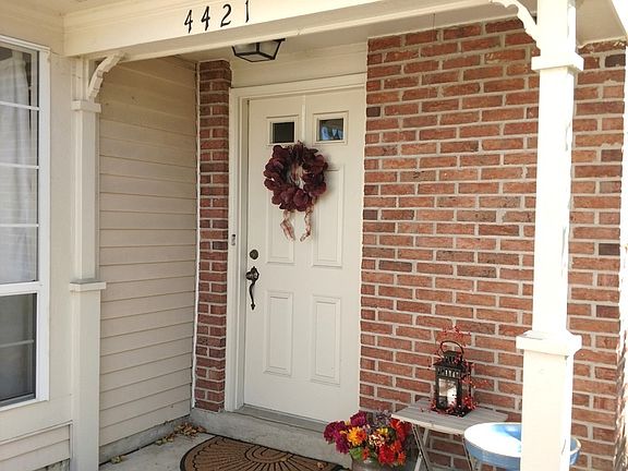 3rd image of 4421 Edinburg Ln