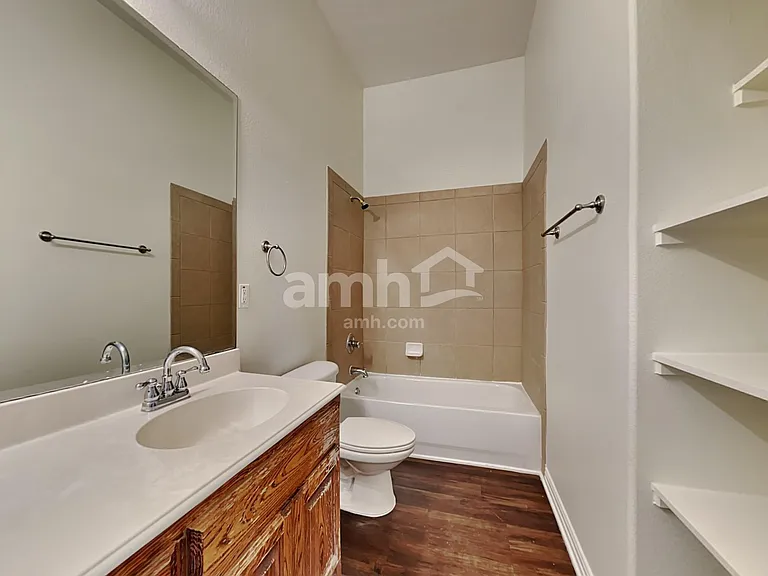 1831 Leann Ln — Photo 20