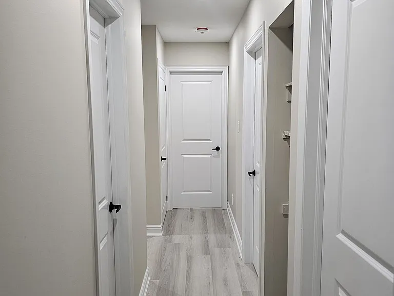 61 Deerfield Cres — Photo 12