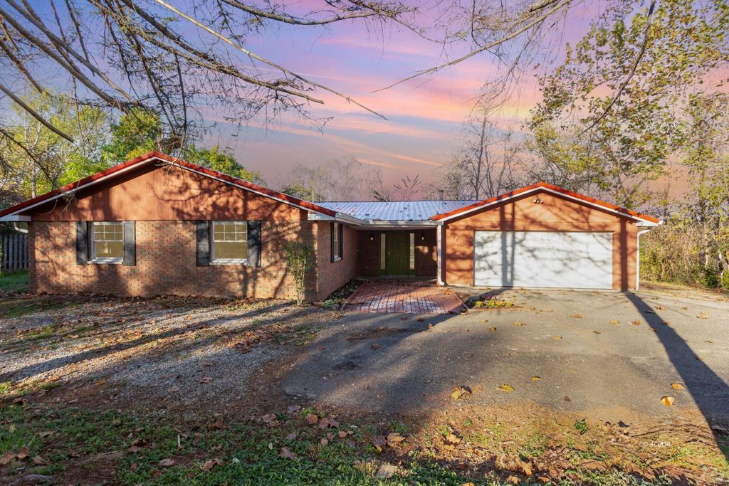 Real estate listing image