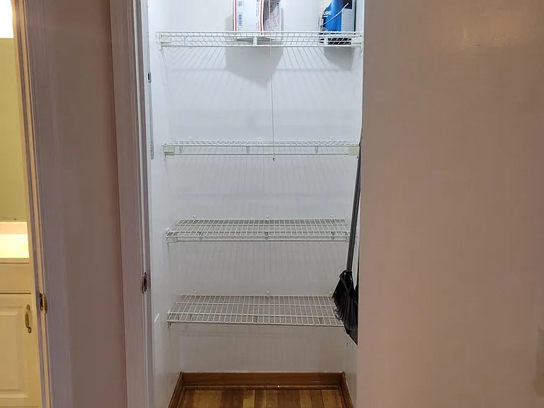629 N 10th Ave #C — Photo 10