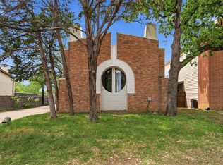 620 W Union Bower Rd, Irving, TX 75061