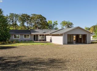 272 Rivershore Dr, Roseburg, OR 97470