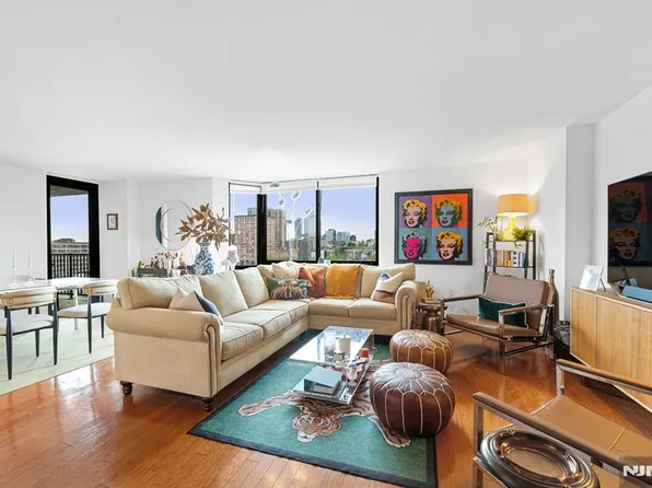 700 Grove St APT 11E, Jersey City, NJ 07310