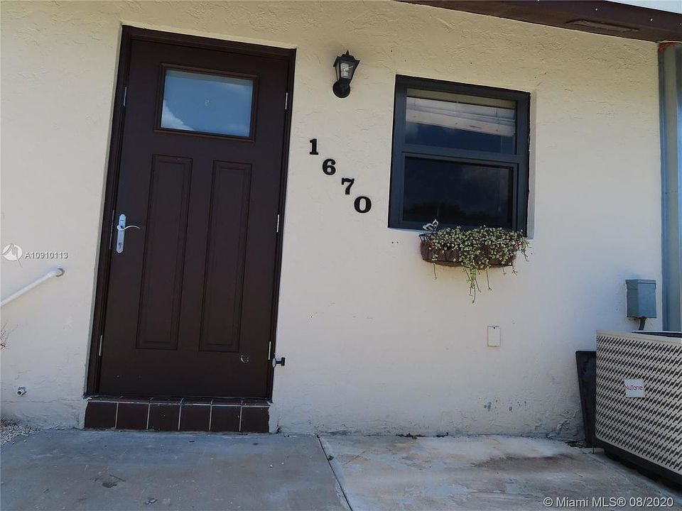 1st image of 1670 Sandpiper Blvd #1670