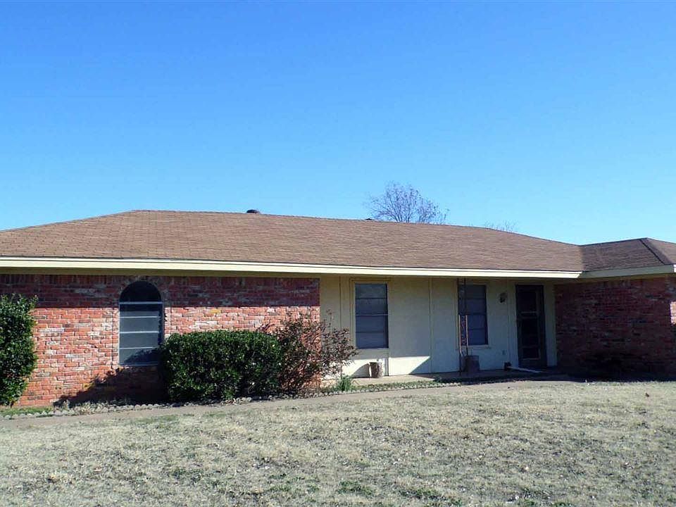 1st image of 249 Wellington Ln