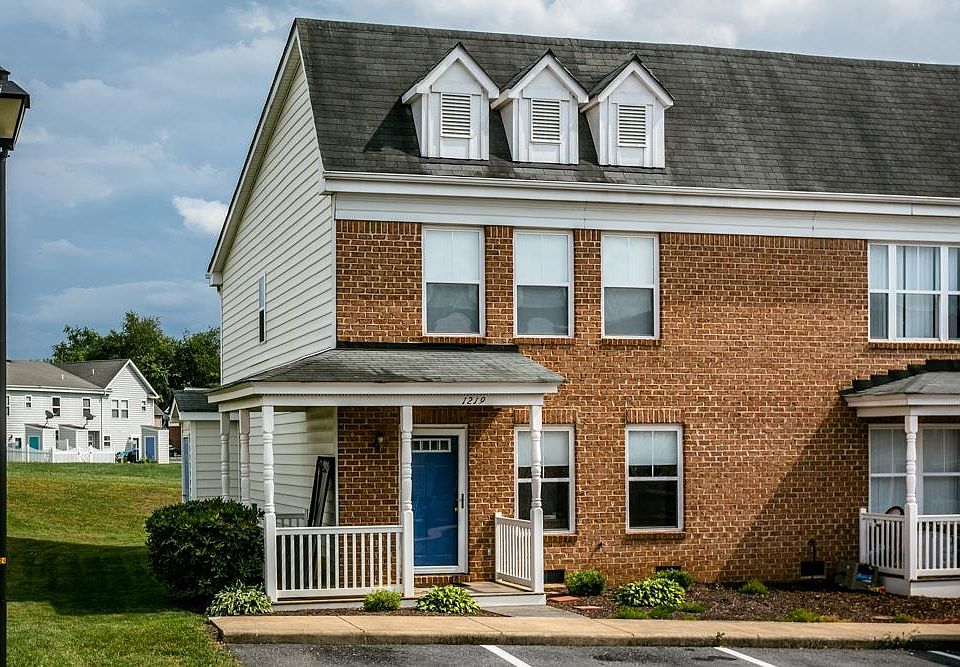 1st image of 1219 Old Richmond Cir