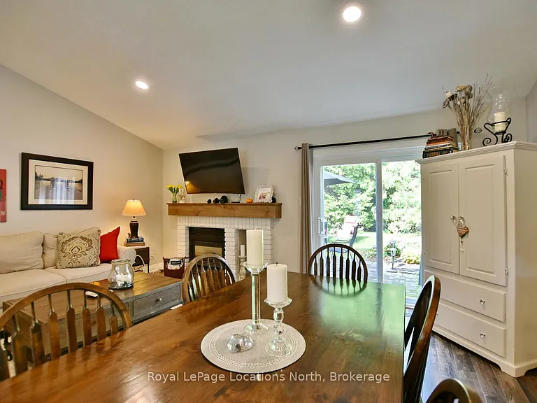 590 Oxbow Cres — Photo 22