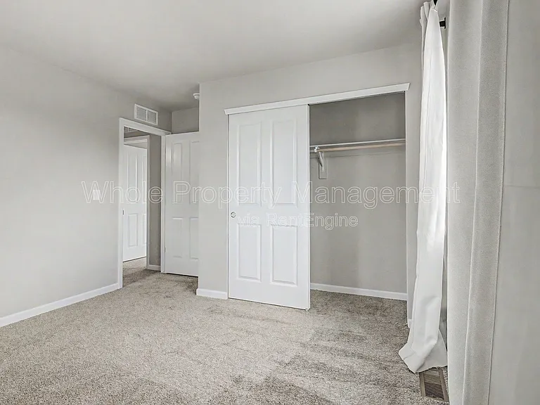 2291 Peregrine Dr — Photo 23