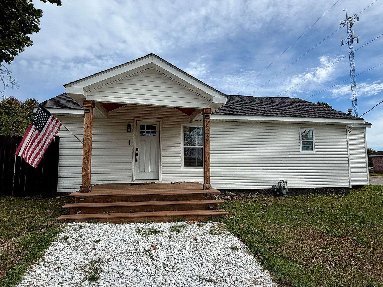 3 bed, 1650 sqft, $1,400 — Photo 1