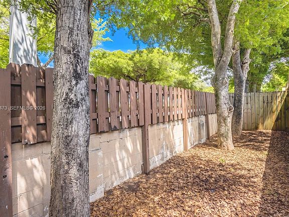 2nd image of 6705 Kingsmoor Way