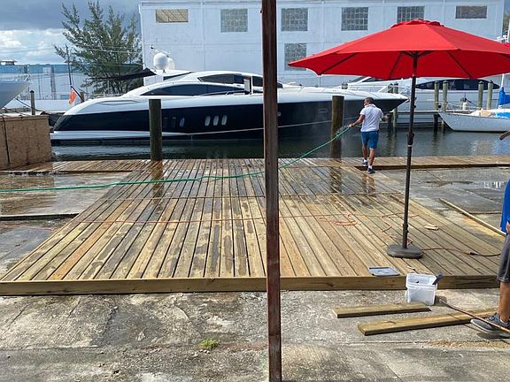 Dock