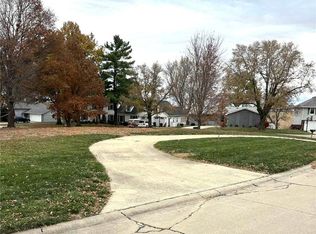 1405 Chick Ave, Maryville, MO 64468