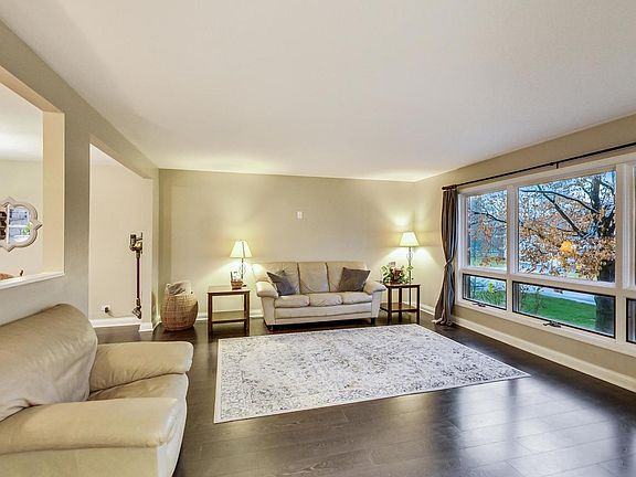 5th image of 15475 W Cherrywood Ln