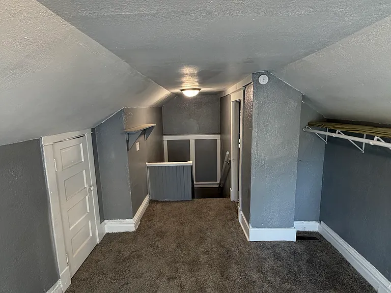 507 S Shaw St — Photo 13